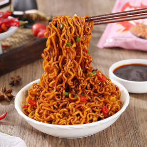 Fideos Instantáneos Coreanos Fritos Picantes y Sabrosos Más Vendidos de Fábrica, <span class=keywords><strong>Ramen</strong></span> con Sabor a Pavo, Harina de Trigo para la Hora de Merienda - Product Image 2