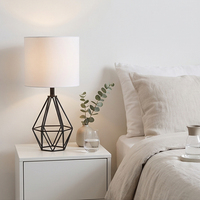 Lampe de table scandinave géométrique en fer forgé, style moderne, avec abat-jour en tissu, pour éclairage intérieur domestique – En stock aux États-Unis