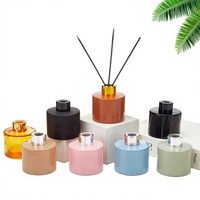Fabricant de Bouteilles d'Aromathérapie Propose le Modèle ZJ-001 Transfrontalier – Diffuseurs à Roseaux Sans Fumée en Verre Haute Transparence Xuzhou, Sérigraphiés