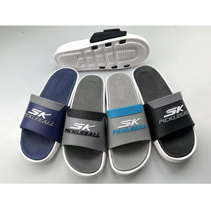 Sandales Maison de Luxe Marque Garçons ou Hommes, Chaussons et Tongs de Bain Confortables - Product Image 3