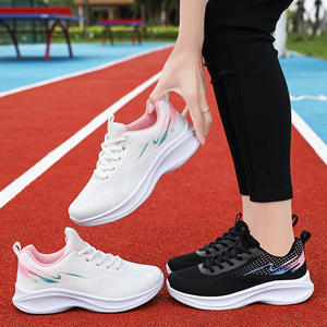Los zapatos deportivos para mujer son cómodos, transpirables e inodoros. Superficie de Malla de las Zapatillas Deportivas para Mujer Flying Weaving - Product Image 6