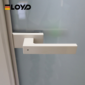 <span class=keywords><strong>Porte</strong></span> de toilette moderne Eloyd en alliage d'aluminium de haute qualité avec cadre en verre, insonorisée, à pousser et à tirer, avec décoration en treillis pour salle de bain d'hôtel - Product Image 6