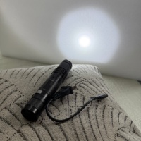 Lampe torche KT-M11 à longue durée de vie pour la patrouille de sécurité, les contrôles nocturnes communautaires