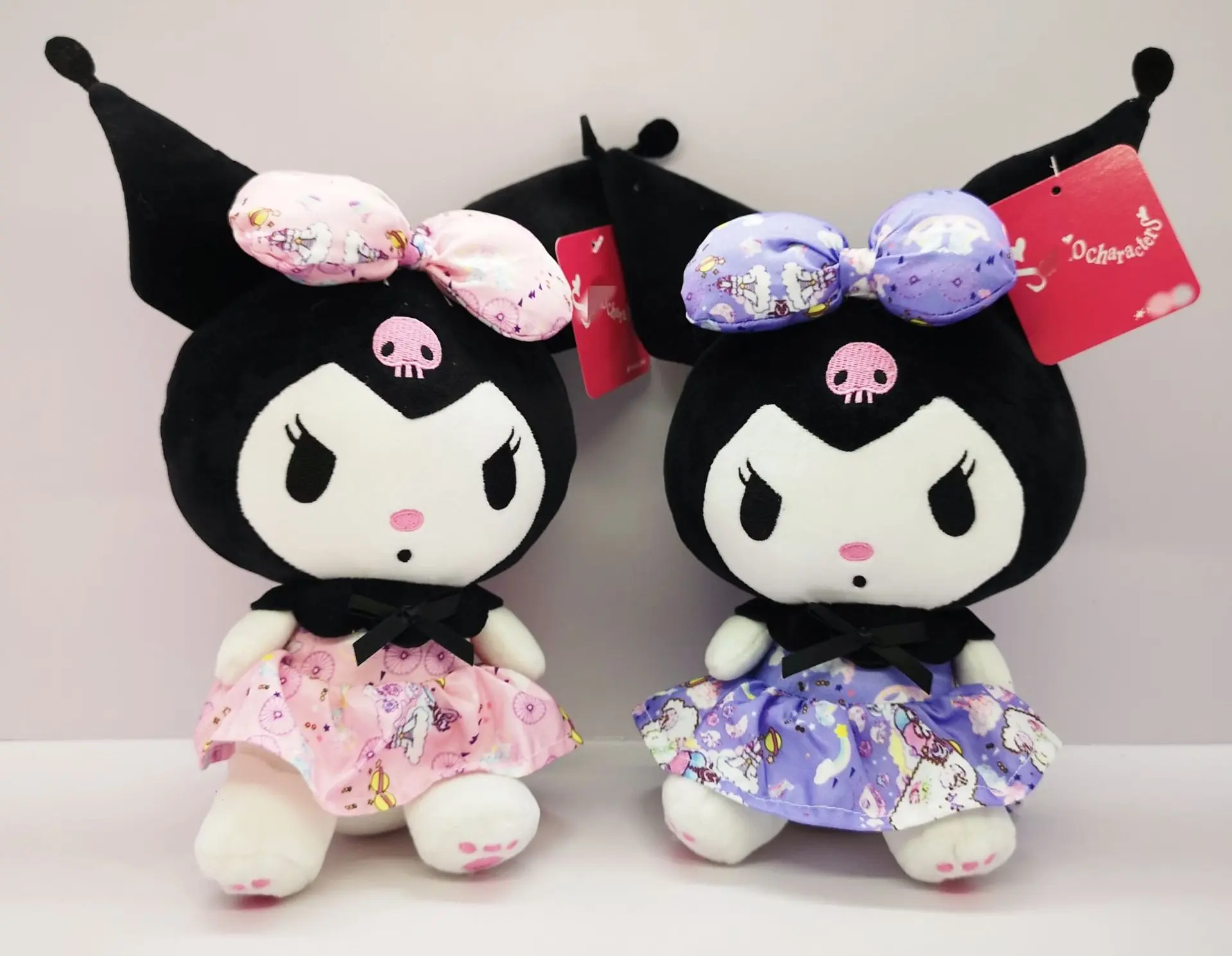 2023 Kawaii kuromi Plush toy Girl gift Cute pillow Stuffed animal Doll machine toy wholesale