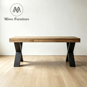 Bureau d'ordinateur rectangulaire au design moderne, mobilier nordique en bois naturel avec rangement et tiroirs, secrétaire - Product Image 1