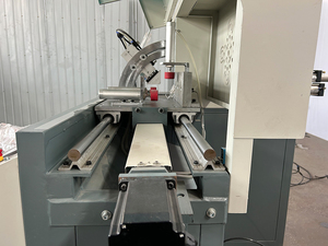 Machine de <span class=keywords><strong>découpe</strong></span> d'angle pour portes et fenêtres en aluminium CNC - Product Image 5