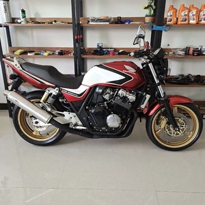 <span class=keywords><strong>Honda</strong></span> CB400 Usata, Moto Stradale a Benzina 400cc, Raffreddamento a Liquido, 4 Cilindri in Linea, Alta Prestazione - Product Image 5