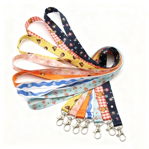 Rollo de Cinta de Poliéster para <span class=keywords><strong>Lanyard</strong></span> al por Mayor de Alta Calidad con Cierre de Seguridad Desprendible y Clip Metálico Diseño Gratis con Logo - Product Image 6
