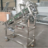 Machine commerciale de décorticage et de découpe de cabosses de cacao fraîches