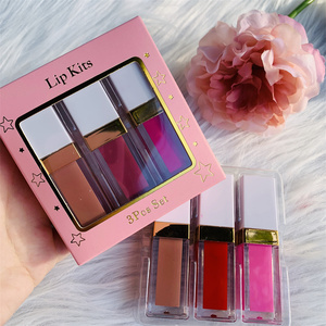 <span class=keywords><strong>Kit</strong></span> de <span class=keywords><strong>maquillage</strong></span> de Noël 3 pièces brillant rouge à lèvres logo personnalisé <span class=keywords><strong>bio</strong></span> végétalien clair brillant à lèvres paquet rose - Product Image 5