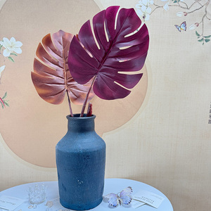 Usine de fleurs artificielles Meiyu Craft, feuilles de Monstera artificielles en plastique vert, brun, rouge, décoration de la maison, accessoires de mariage - Product Image 2