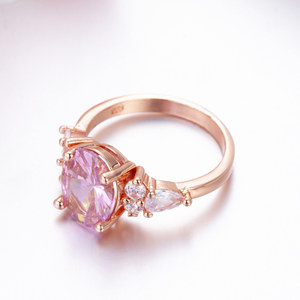Anello da Donna Rosa Ovale Stile Principessa, Elegante Gioiello Regolabile in Lega per Fidanzamento - Product Image 3