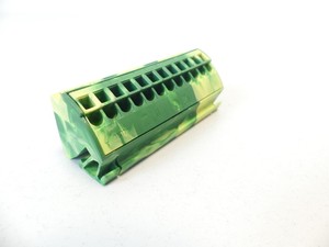 Plc <strong>812</strong> Pe Connection Block for Busbars Pack of 5 for Warranty Product - Product Image 2