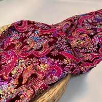 Tissu tricoté en velours 100 % polyester rouge, brodé de paillettes brillantes, design de luxe, pour vêtements de garçons et filles, accessoires et sacs, doux