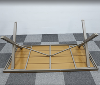 Ensemble de 6 chaises et table pour l'intérieur et l'extérieur, plateau de table en plastique imitation bois avec chaises empilables