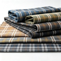Tissu en denim imprimé à carreaux, 75% coton, 25% polyester, tissé sergé, 370 GSM, tissu tendance pour vêtements et accessoires en denim