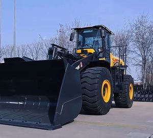 รถตักล้อยางหนัก 7 ตัน รุ่น L76-G พร้อมชิ้นส่วนหลักๆ เช่น เครื่องยนต์ มอเตอร์ ปั๊ม แบริ่ง เกียร์บ็อกซ์ PLC และชุดเกียร์ ขาย - Product Image 2