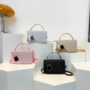 Französische Kleine Quadratische Tasche Handtasche 2026 Frühling Neue Schultertasche für Damen Trendige Modische Glänzende Umhängetasche - Product Image 1
