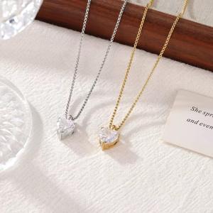 Collier en acier inoxydable plaqué or 18 carats avec zircone en forme <span class=keywords><strong>de</strong></span> cœur, élégant et compact, pour femmes, haute couture - Product Image 2