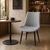 Chaise rembourrée à dossier cuillère pour la vente en gros, idéale pour la distribution de meubles et les programmes multi-entrepôts