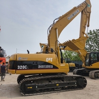 Excavatrice sur chenilles CAT 320CL d'occasion avec composants hydrauliques d'origine et fonctionnement de la flèche stable pour les travaux de terrassement de grande envergure