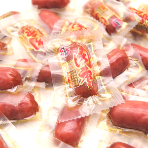 ไส้กรอกหมูเค็ม หงเซียงจี อาหารว่างพร้อมทาน เนื้อนุ่ม 100 กรัม ODM อาหารจานด่วน เนื้อแห้ง แปรรูปแบบพองตัว - Product Image 4