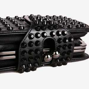 Sac à main carré portable en PU et polyester pour femme, avec rivets géométriques personnalisés, durable, collection 2025, haute couture transfrontalière - Product Image 5