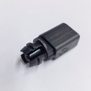 Sensore di Temperatura Esterna Adatto per Sagitar Magotan Tiguan <span class=keywords><strong>POLO</strong></span> Passat Touareg Superb Octavia 6RD 820 535 - Product Image 2