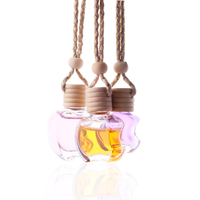 Bouteille de parfum de voiture 5ml 10ml 13ml Bouteille de parfum en forme de pomme Diffuseur en verre pour désodorisant de voiture Bouteille de parfum de voiture suspendue
