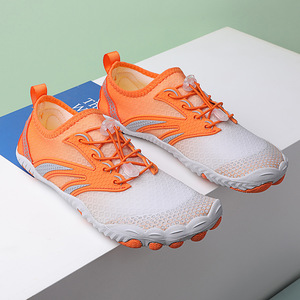 Chaussures aquatiques unisexes en maille à bout fermé avec semelle extérieure en caoutchouc respirantes pour l'été, la plage, le yoga, la plongée en apnée et la randonnée - Product Image 4