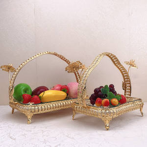 Plateau à fruits secs de calligraphie islamique pour la décoration du Ramadan, base en fer plaqué or avec des plaques en verre d'art arabe - Product Image 5