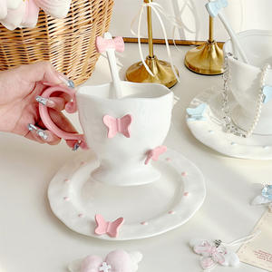 Tasses à café en céramique et soucoupes – Tasses hautes créatives au design élégant pour le thé - Product Image 3