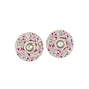 Pendientes Elegantes de Moda para Mujer, Hechos a Mano, con Baño de Rodio, Diseño Floral Blanco Meenakari - Product Image 1