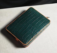 Pochette artisanale moderne de luxe en cuir d'alligator véritable – Pochette homme haut de gamme pour anniversaire