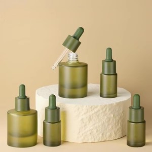 Flacone Contagocce in Vetro <span class=keywords><strong>Verde</strong></span> Satinato con Serigrafia - Contenitore per Oli Essenziali <span class=keywords><strong>e</strong></span> Sieri da 15ml/30ml - Product Image 3