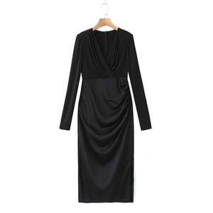 Runqi ชุดเดรสราตรีผ้าซาตินคอวี, N8810เดรสทางการแขนยาวเอวสูงสีดำจับจีบ - Product Image 1