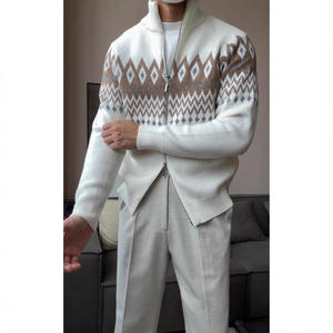 Suéter Cárdigan de <span class=keywords><strong>Hombre</strong></span> de Manga Larga, Grueso, con Cuello Alto y Cremallera, Estilo Étnico Vintage de Invierno y Otoño, con Patrón Geométrico Jacquard - Product Image 4