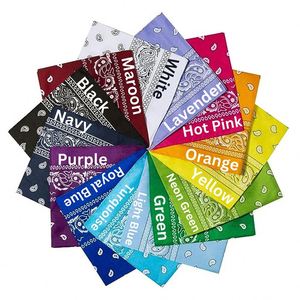 Bandana multifonctionnel coloré, bandana carré en soie personnalisé, bandana classique imprimé, bandana en coton avec logo personnalisé, design personnalisé - Product Image 1