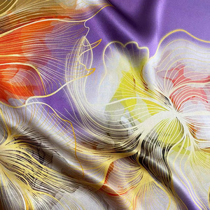 Tessuto in Pura Seta di Gelso Naturale 100% Satin Charmeuse Cinese per Abiti Eleganti e Tessuti di Moda Francese - Product Image 4