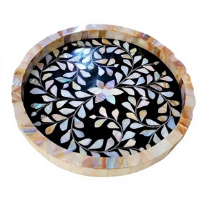 Plateau à chocolat en bois de luxe, plateau à chocolat artisanal très vendu, forme ronde, plateau à chocolat design - Product Image 1