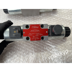 Vanne solénoïde directionnelle hydraulique ARGO HYTOS RPE3-063Y11/02400E1 24V DC d'occasion - Product Image 3