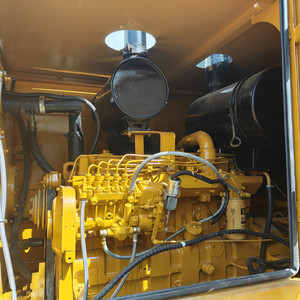 Niveleuse de moteur CAT 140H d'occasion de fabrication japonaise 2014 équipement lourd de moteur modèle expédition rapide - Product Image 2