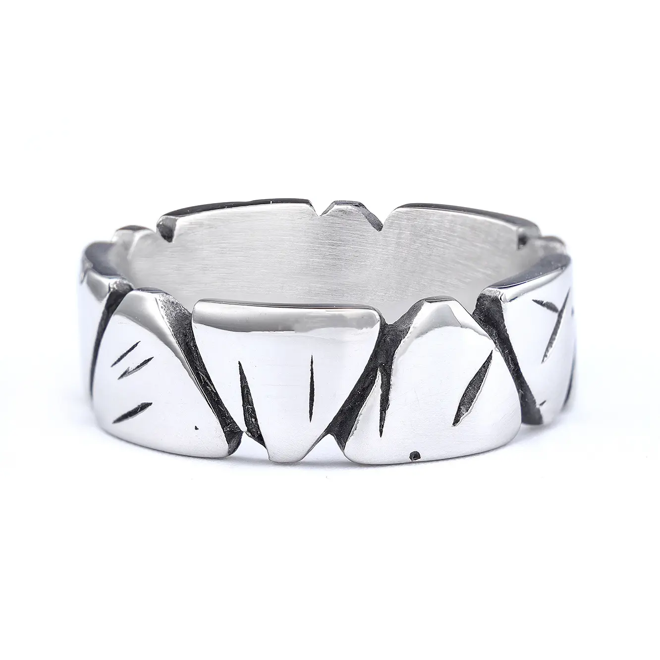 Anello da dito con Design a triangolo incrinato semplice personalizzato all'ingrosso Anillo anello da uomo Vintage in acciaio inossidabile