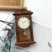 1/12 Jam Dinding Miniatur Rumah Boneka Kayu Gaya Art Deco untuk Aksesori Kamar Rumah Kembali ke Sekolah