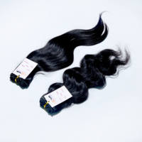 Lot de Cheveux Humains Brésiliens Lisses, Cheveux Indiens Bruts de Temple Ondulés, Cheveux Vierge Mink Ondulés Profonds, Cheveux Indiens Alignés dans le Sens de la Cuticule