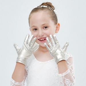 MIO bambini in pelle verniciata Performance luccicante <span class=keywords><strong>guanti</strong></span> in finta tinta unita <span class=keywords><strong>guanti</strong></span> da dito <span class=keywords><strong>per</strong></span> bambine <span class=keywords><strong>per</strong></span> feste - Product Image 1
