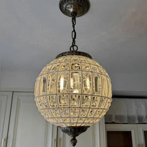 Fanlo Lighting Lámpara de araña de bola de cristal de estilo americano Vintage Retro Lámpara colgante de Interior de lujo Altura ajustable para Hotel - Product Image 1