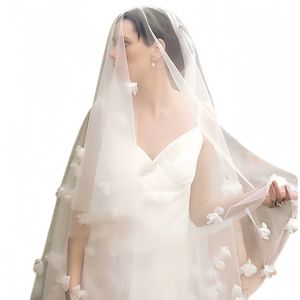 Voile de mariée floral 3D enchanté-Fleurs sculptées à la main avec tulle flottant - Product Image 3