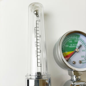Portable OEM hôpital médical haute pression jauge bouteille de gaz respiration oxygène débitmètre régulateur avec bouteille d'humidificateur - Product Image 2