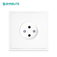2025 interrupteur européen de luxe de conception moderne interrupteur mural électrique de plaque PC ignifuge de haute qualité avec lumière LED